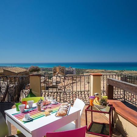 לינה וארוחת בוקר אגריג'נטו La Terrazza Di Girgenti מראה חיצוני תמונה