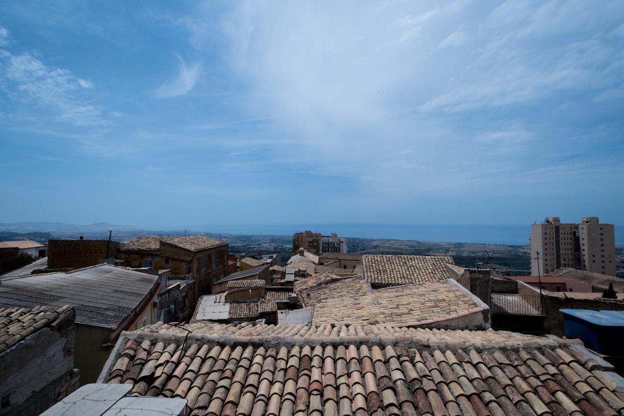 לינה וארוחת בוקר אגריג'נטו La Terrazza Di Girgenti מראה חיצוני תמונה